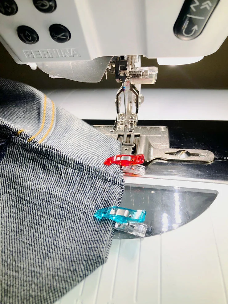 1 Hour Upcycle: Old Jeans into a Stylish Dopp Kit 21 image 130