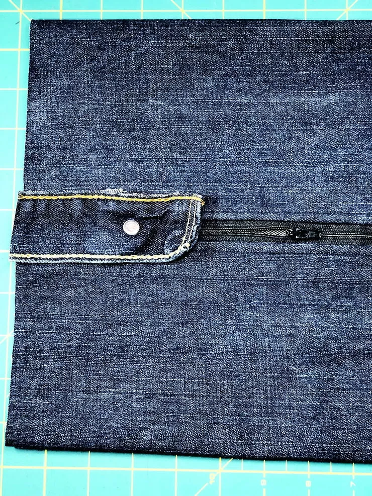 1 Hour Upcycle: Old Jeans into a Stylish Dopp Kit 13 image 138