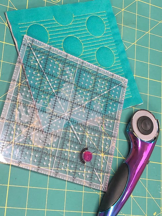 Fast and Simple Embroidery Machine Quilted Pot Holders 11 image 39